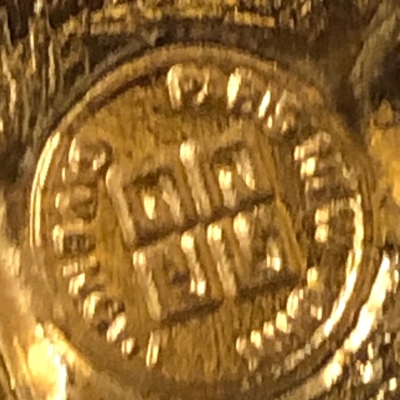 VINTAGE GIVENCHY  GOLD TONE AND PEARL ROUND CLIP-ON EARRINGS - Picture 8 of 15